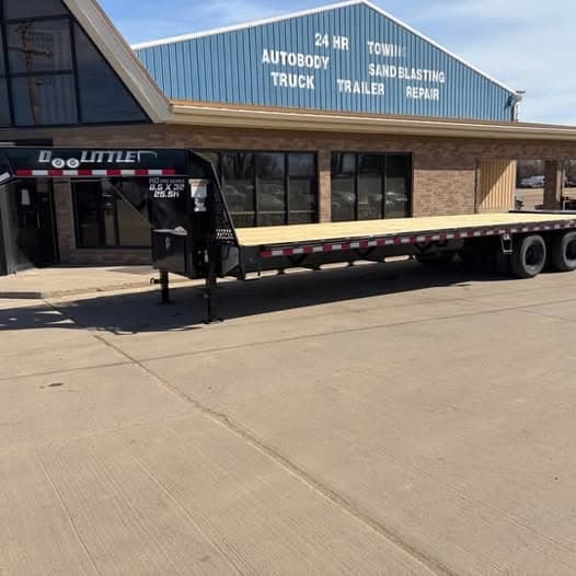 2026 Doolittle 102x32 Deckover Trailer — photo 1